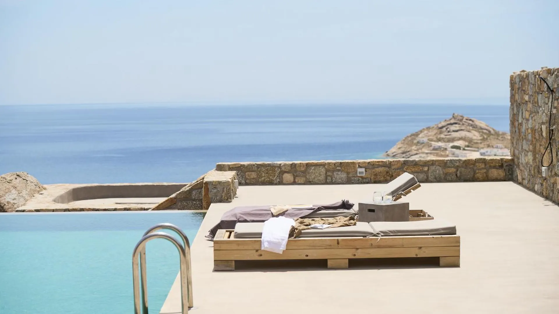 Villa Aqua Marine By Mykonos Rocks Kalafatis